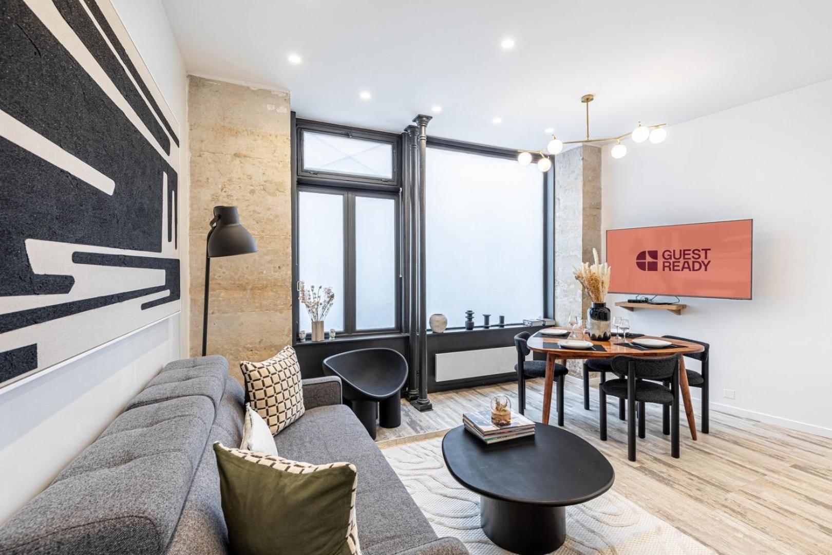 Guestready - Stunning Apartment Near Eiffel Tower ปารีส ภายนอก รูปภาพ